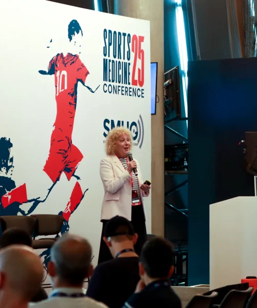 8d. Jo lecturing Emirates